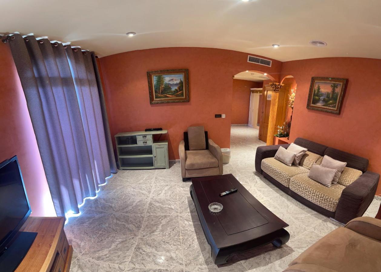Hospedium Hotel Twist Torredonjimeno Екстериор снимка