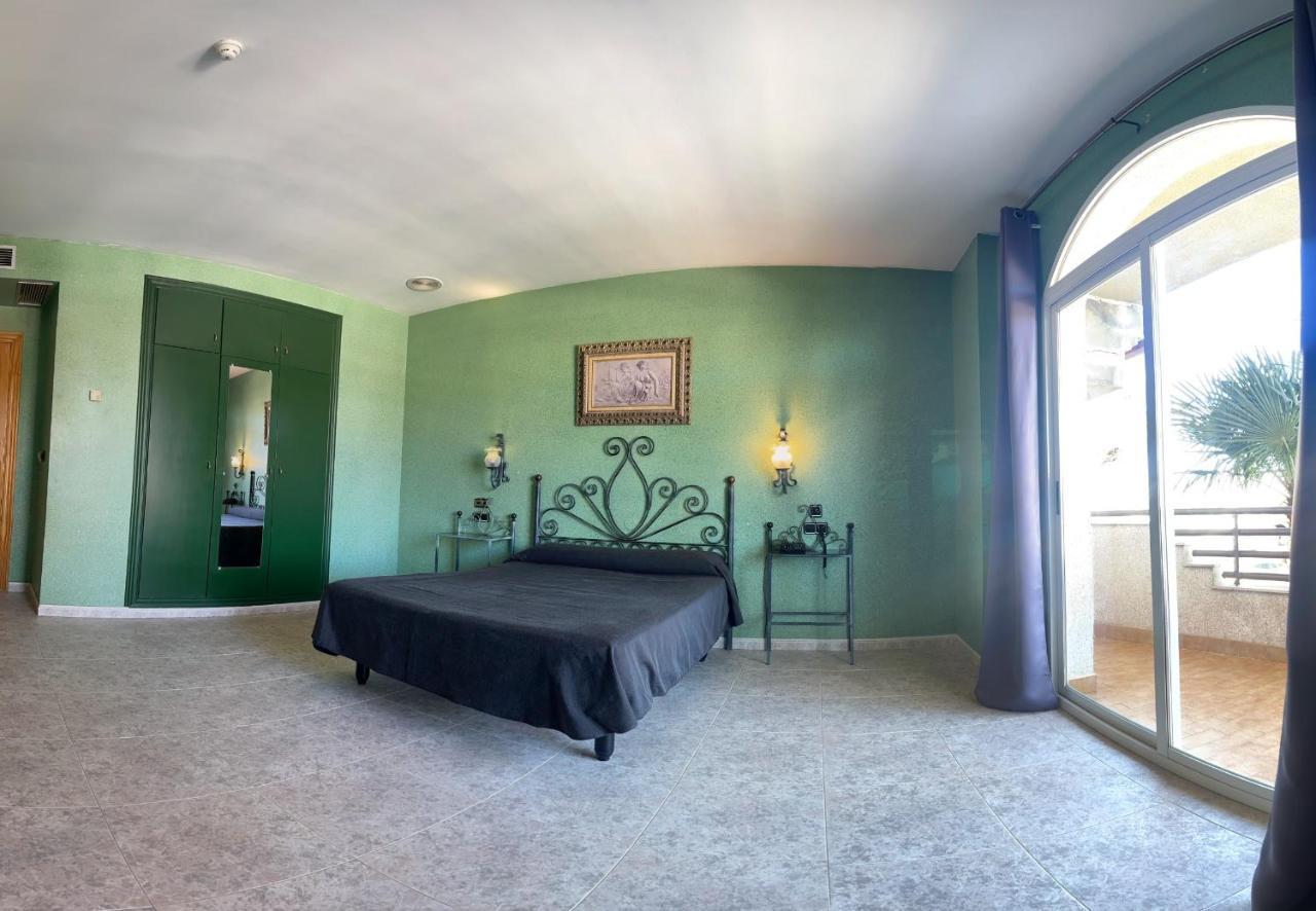Hospedium Hotel Twist Torredonjimeno Екстериор снимка