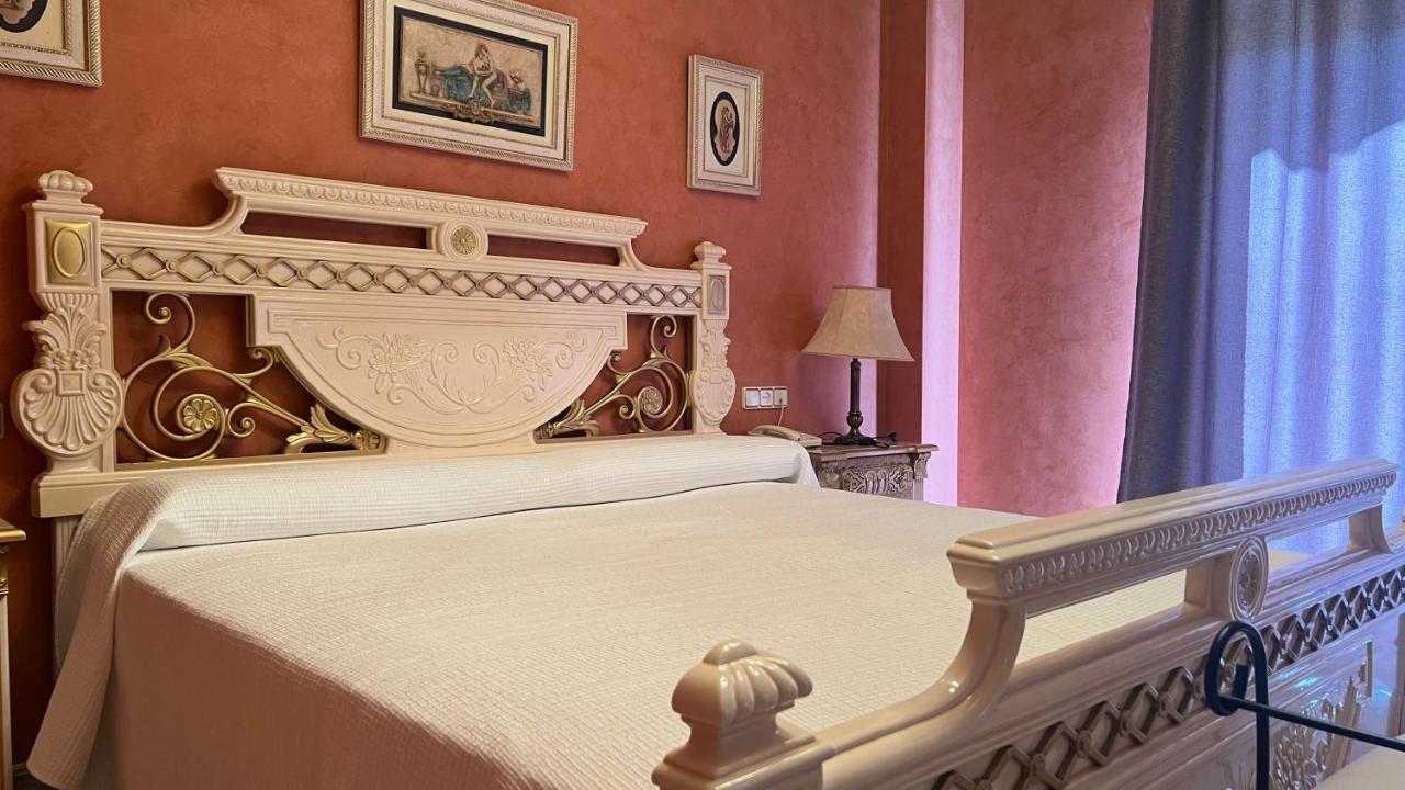 Hospedium Hotel Twist Torredonjimeno Екстериор снимка