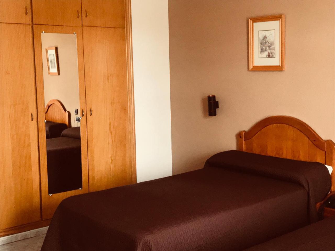 Hospedium Hotel Twist Torredonjimeno Екстериор снимка
